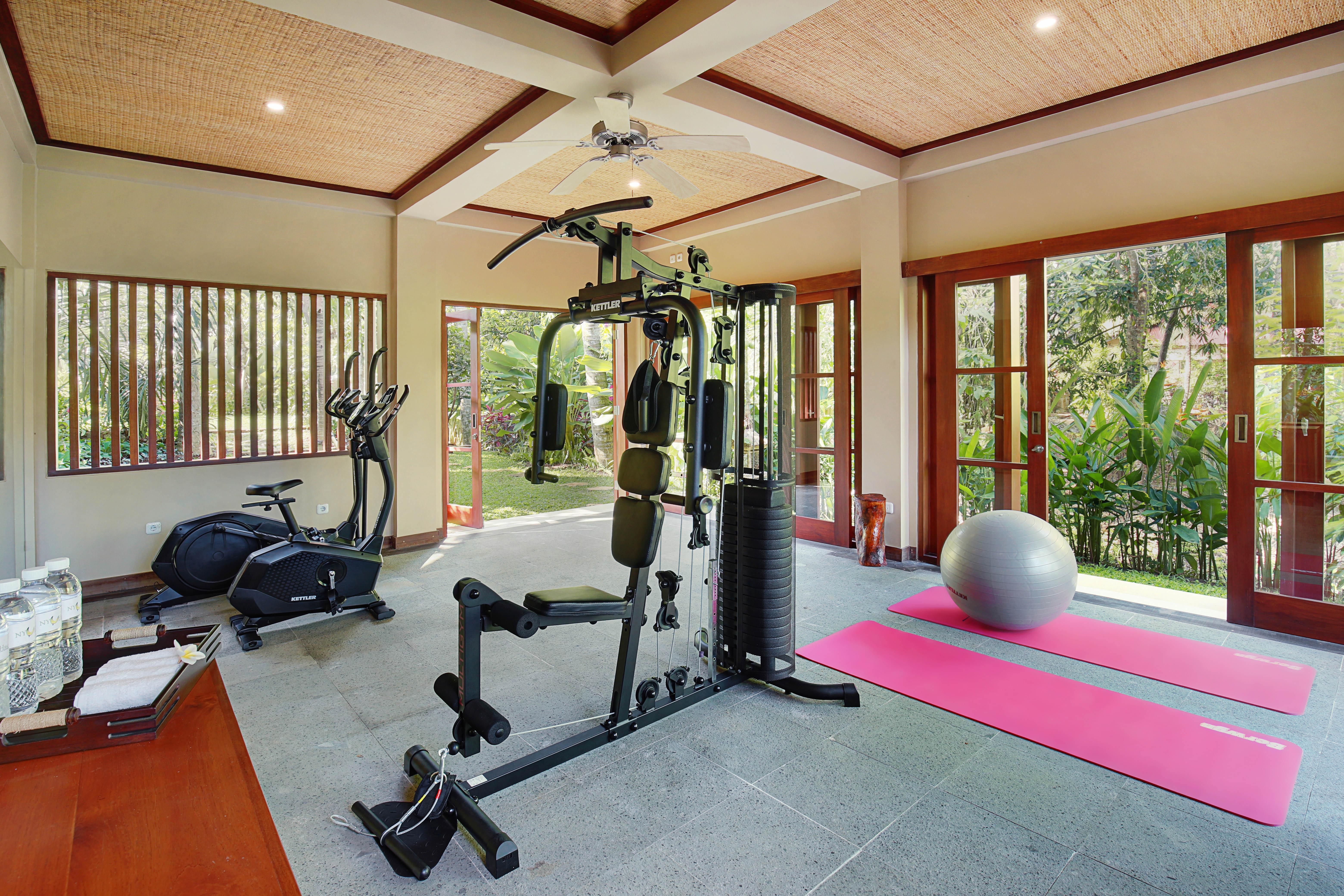 Ubud Nyuh Bali Resort & Spa Exterior foto A home gym