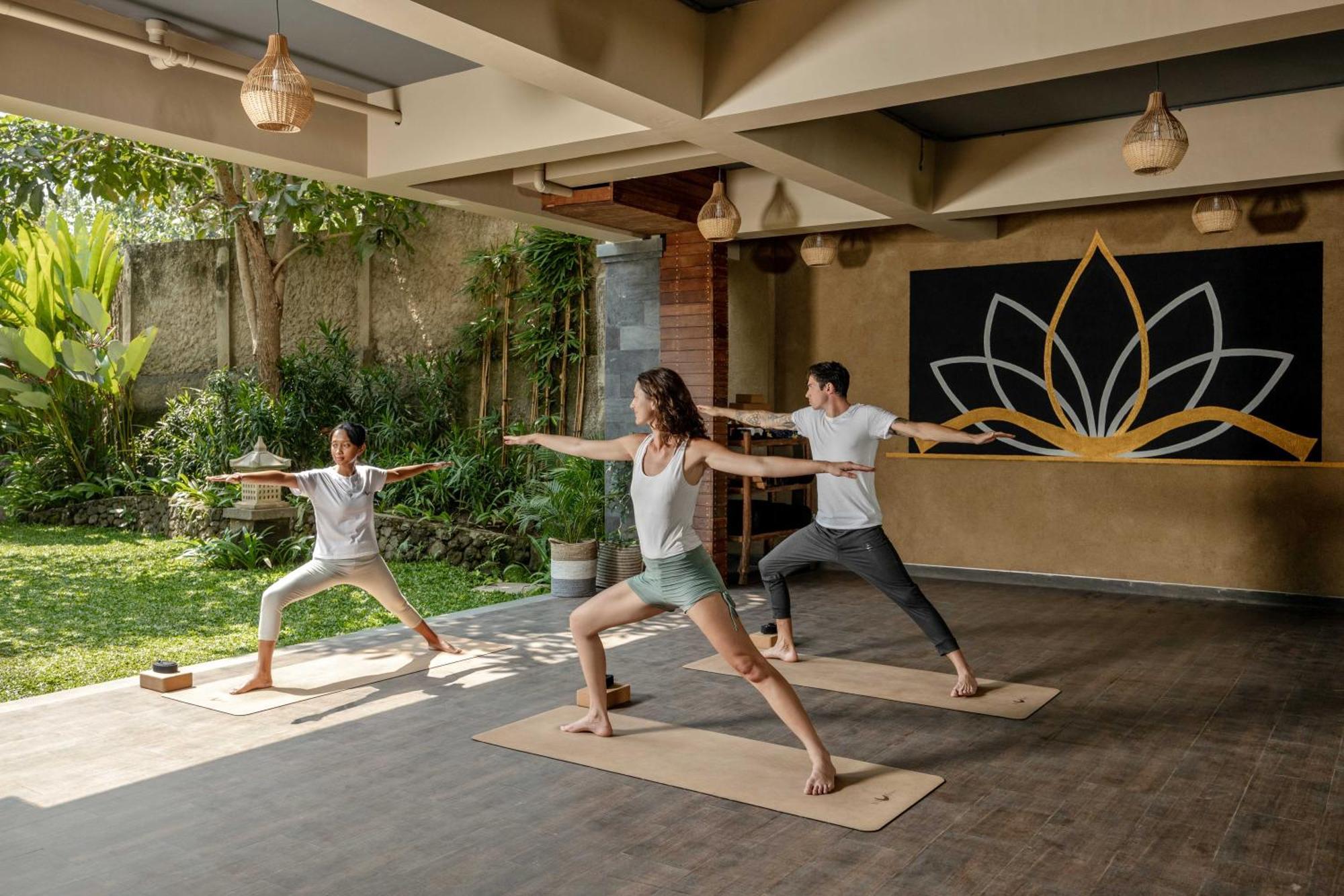 Ubud Nyuh Bali Resort & Spa Exterior foto The Yoga Studio