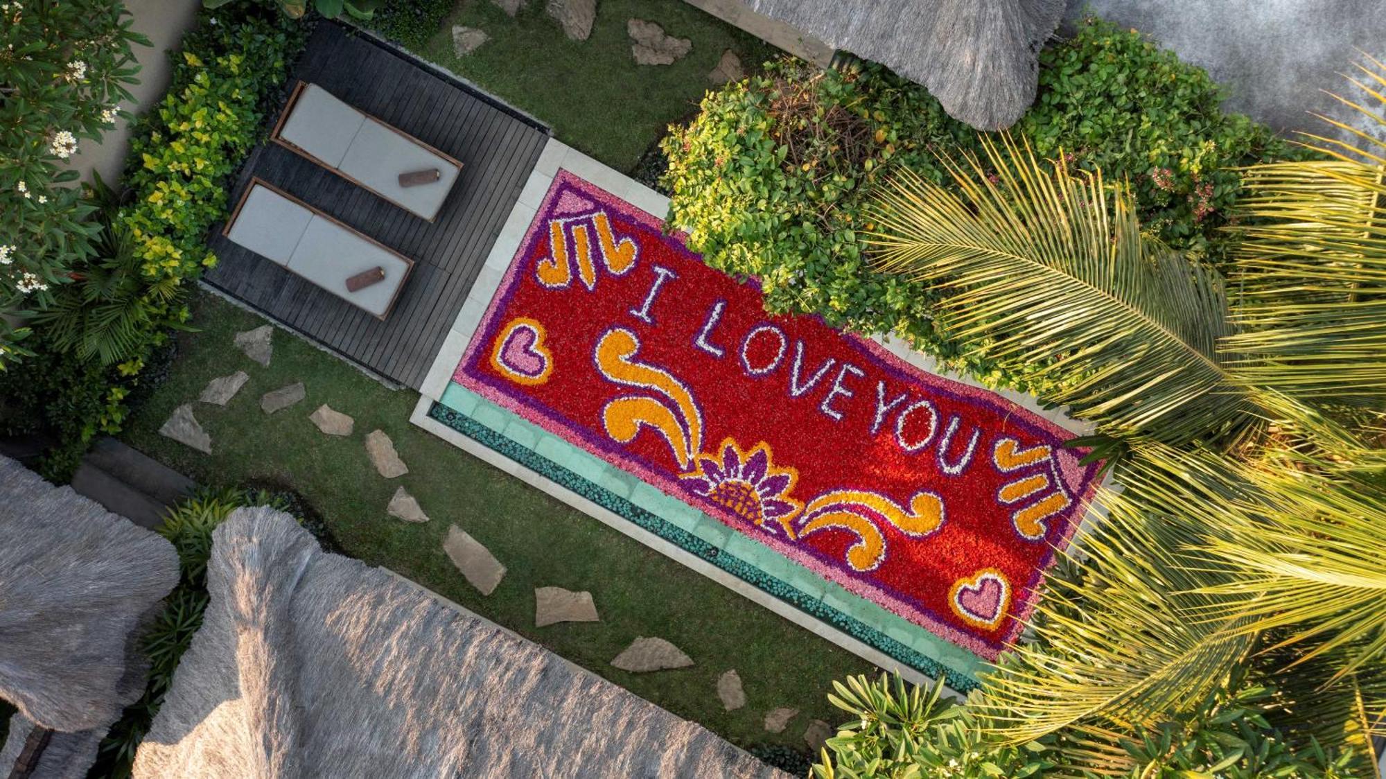 Ubud Nyuh Bali Resort & Spa Exterior foto A beach towel