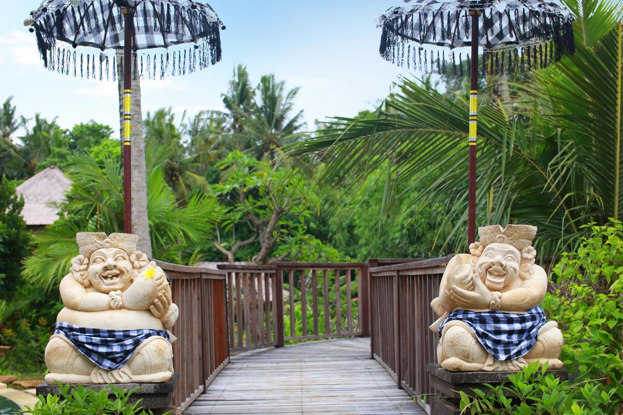 Ubud Nyuh Bali Resort & Spa Exterior foto The Balinese landscape